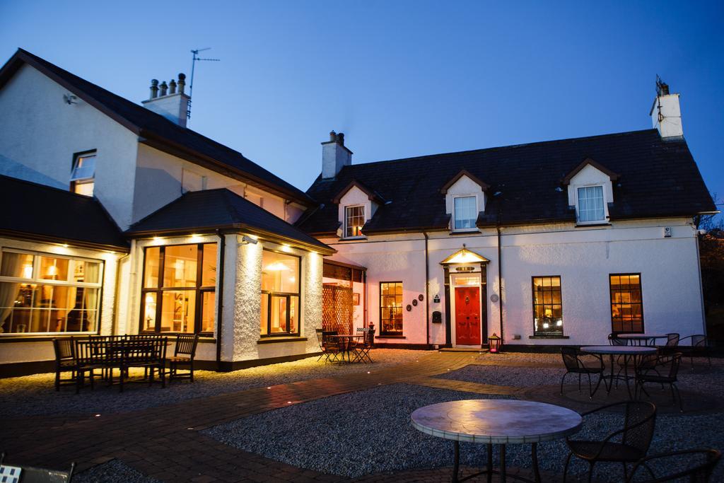 The Red Door Country House Hotel Fahan Exterior photo